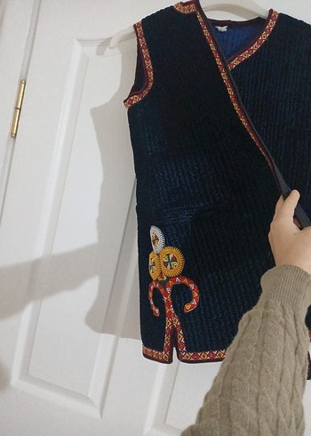 Nakışlı Kadın Yelek - Görsel 5