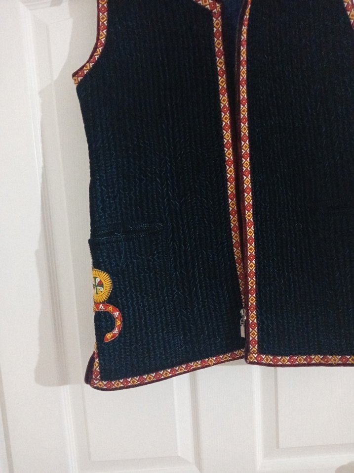 Nakışlı Kadın Yelek - Görsel 3