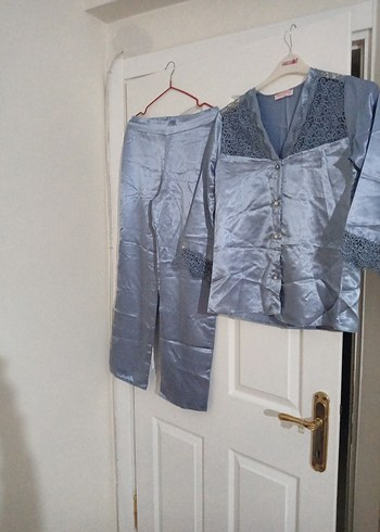 Kadın Saten Pijama Takımı - Görsel 4