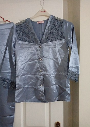 Kadın Saten Pijama Takımı - Görsel 2