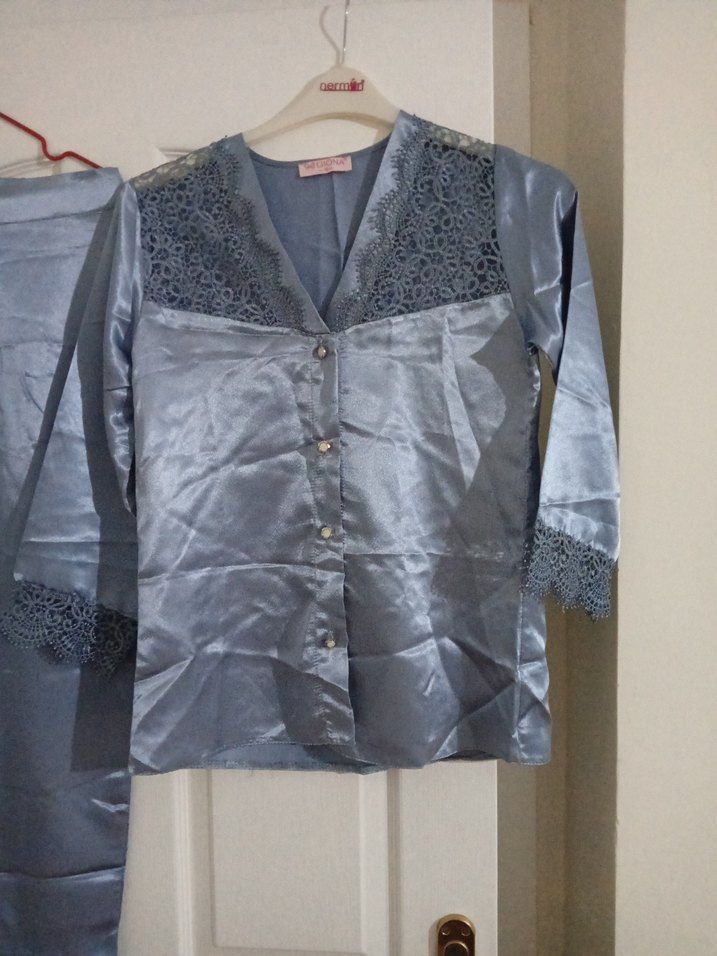 Kadın Saten Pijama Takımı - Görsel 2