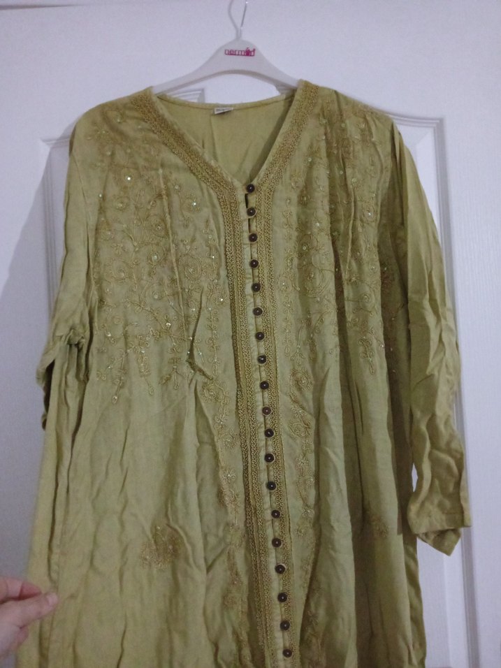 Uzun Keten Bohem Düğmeli Elbise - Görsel 4