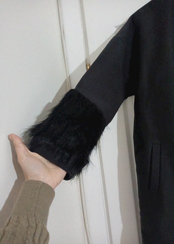 Kol Ucu Kürklü Füme Kaban - Görsel 2