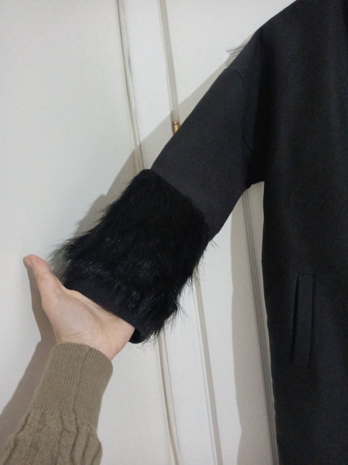 Kol Ucu Kürklü Füme Kaban - Görsel 2