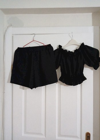 crop ve şort takım - Görsel 4