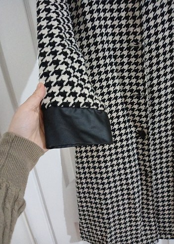 Tavin Düğmeli Uzun Kadın Kaban - Görsel 2