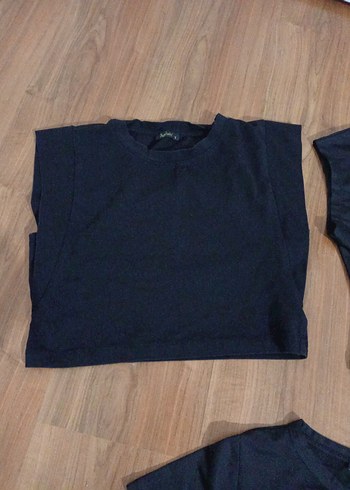 Kadın Siyah Kısa Kollu Crop - Görsel 4