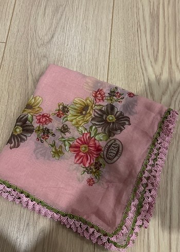 Dantel Detaylı Pembe Bohem Kadın Fular