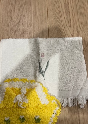  Beden Nakışlı Sarı Bohem Havlu