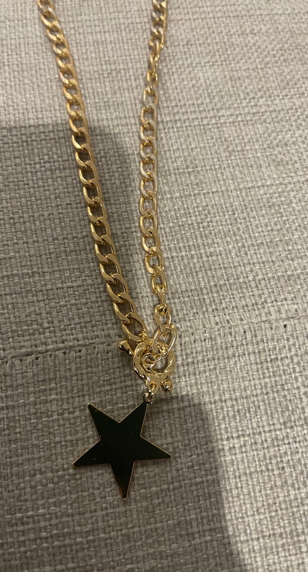 Zincir Detaylı Altın Rengi Kadın El Zinciri - Görsel 3