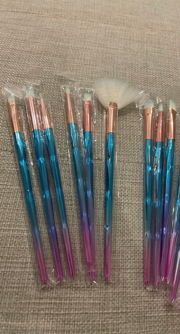 Renkli 10'lu Makyaj Fırçası Seti - Görsel 2