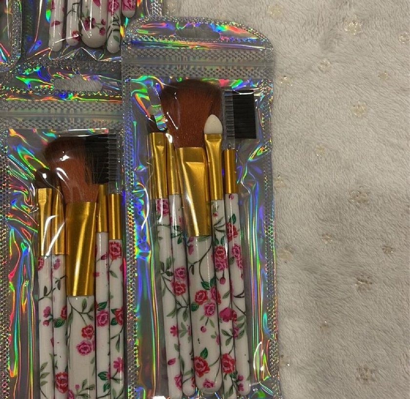Çiçek Desenli Makyaj Fırça Seti - Görsel 2