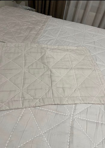 Beyaz Düz Desen Yatak Örtüsü - Görsel 6