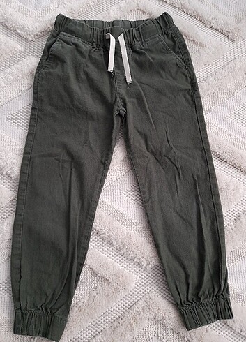 Lc waikiki marka 6-7 yaş pantolon 