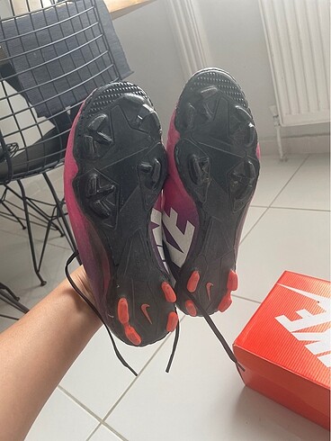 36 Beden pembe Renk Nıke krampon