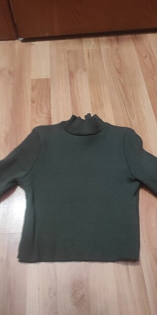 Kisa yesil crop body