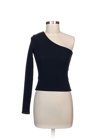 Asos Bluz %70 İndirimli.
