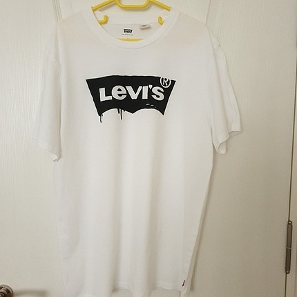 Levis Tshirt 