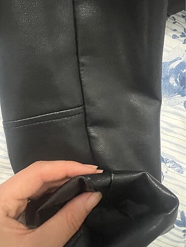 m Beden siyah Renk Stradivarius deri ceket