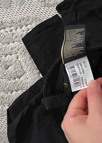 Kadın Siyah Midi Kot Pantolon - Görsel 5