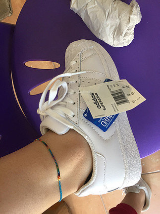 Orijinal adidas