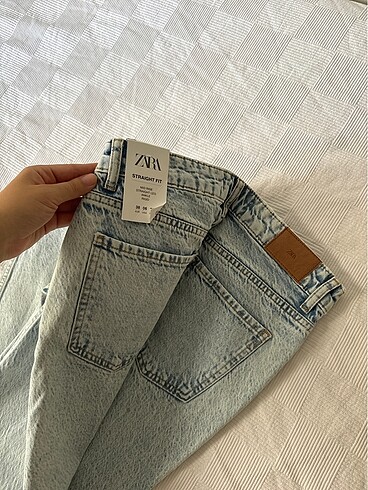 38 Beden Zara etiketli jean