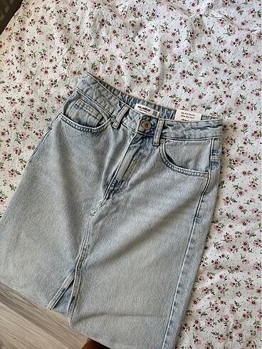 Etiketli denim pull bear etek