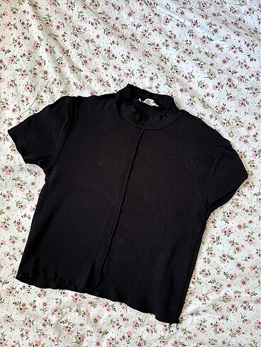 Siyah crop