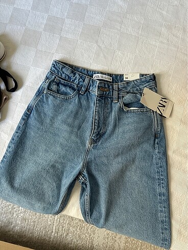 Zara etiketli mom jean