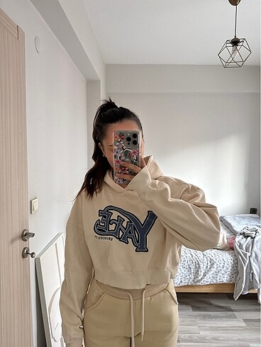 Etiketli pull bear sweat