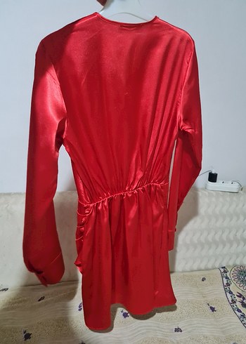 Uzun Kollu Kırmızı Saten Mini Elbise - Görsel 3