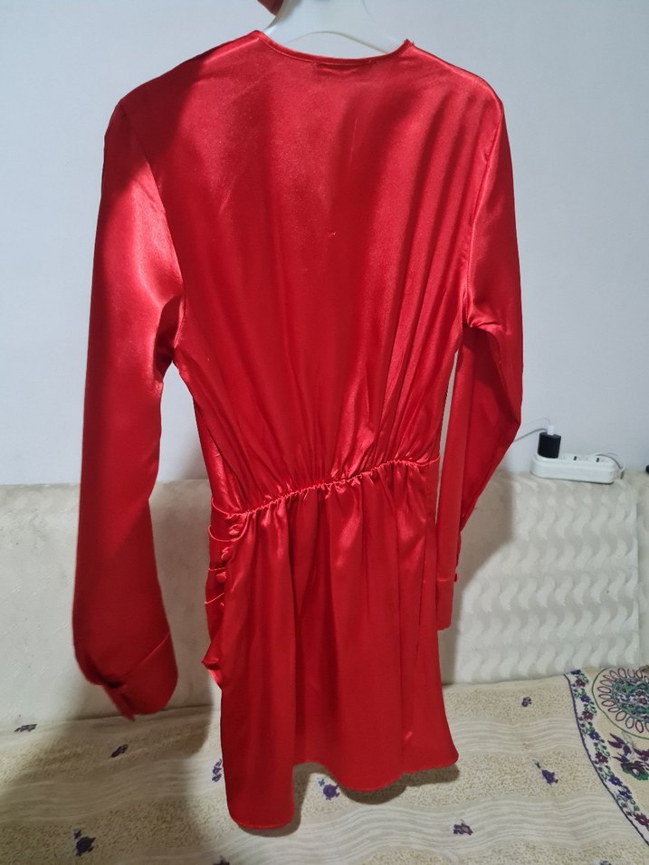 Uzun Kollu Kırmızı Saten Mini Elbise - Görsel 3