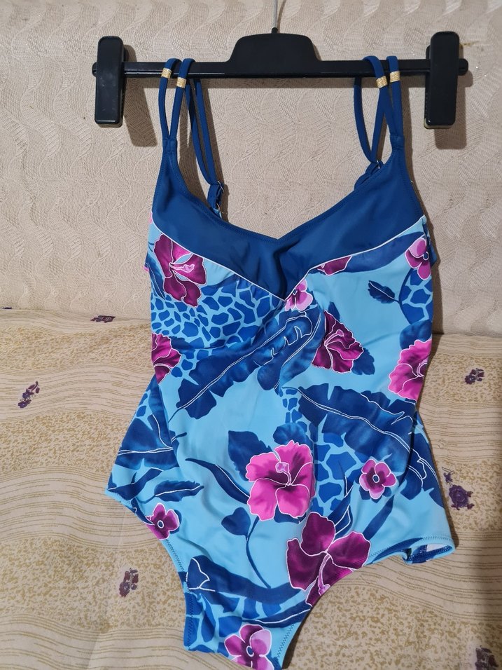 Çiçek Desenli Mavi Kadın Mayo - Görsel 2