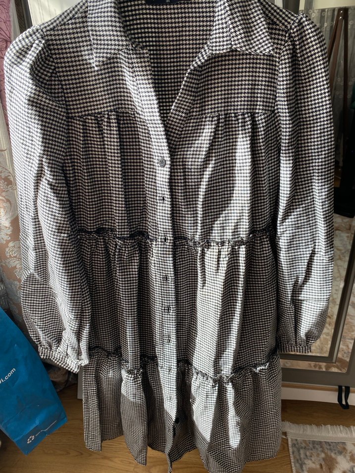 LCW Gri Ekose Desenli Uzun Kollu Midi Elbise yeni hiç giyilmedi - Görsel 2