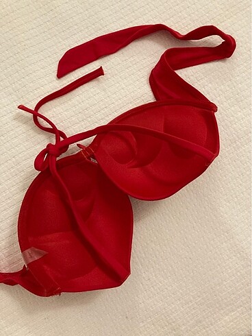 38 Beden Penti bikini üstü dolgulu