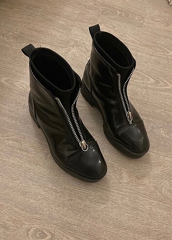 Zara bot
