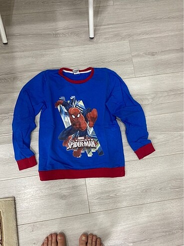 Örümcek adamlı sweat