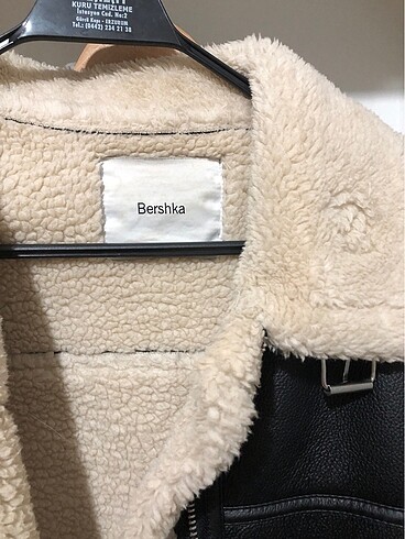 Bershka Bershka içi kürklü mont