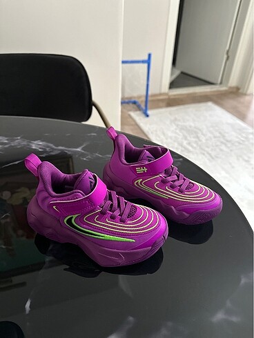 25 Beden Nike çocuk ayakkabı