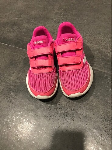 Adidas kız çocuk spor ayakkabı