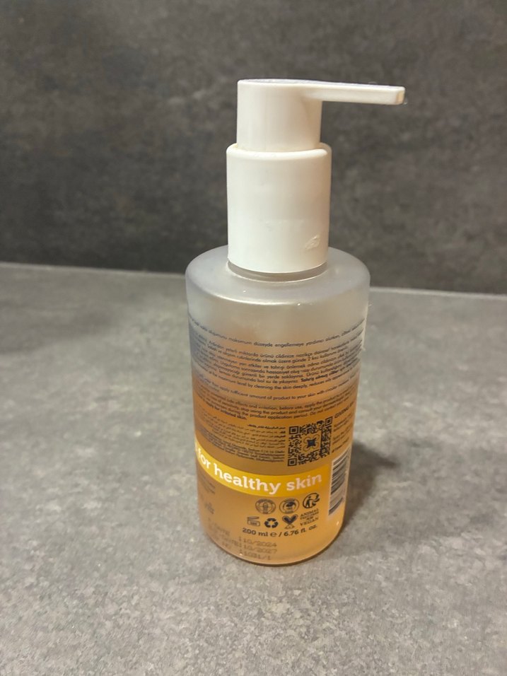 The purest Salisilik Asitli Yüz Temizleyici - Görsel 3