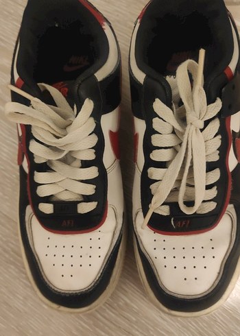 Nike Air Force 1 Retro Sneaker