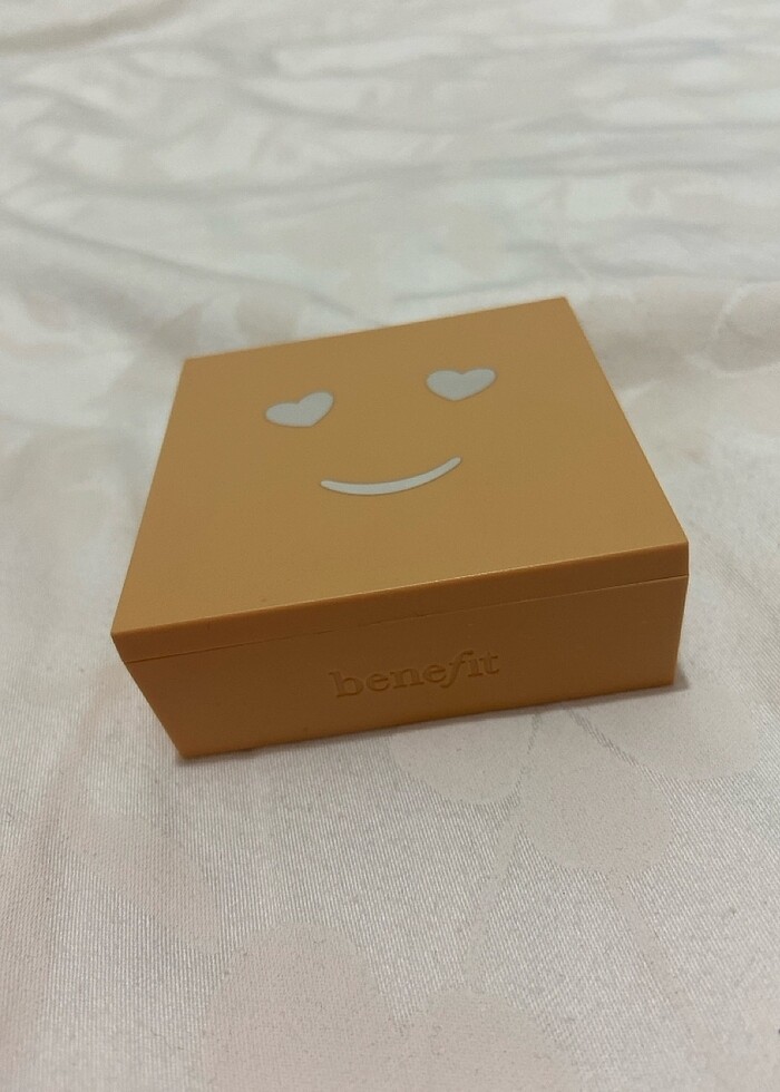 Benefit pudra fondöten - Görsel 2