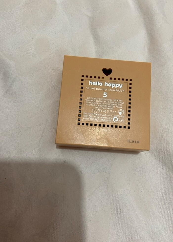 Benefit pudra fondöten - Görsel 5