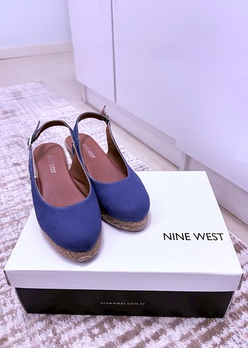 Nine West 38