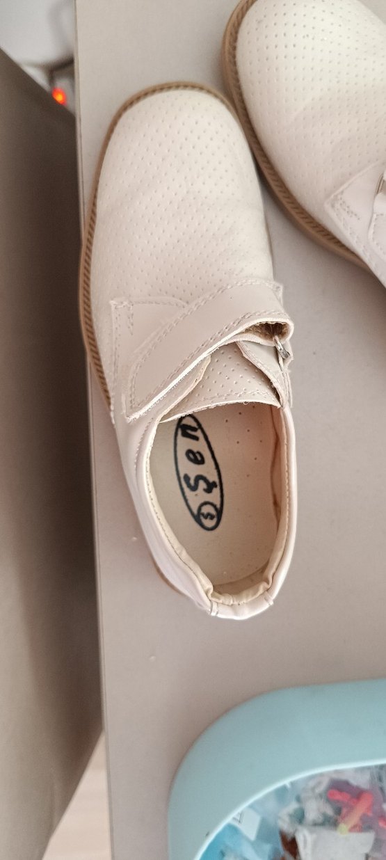 Beyaz Tokalı Erkek Çocuk Özel Ayakkabı - Görsel 4