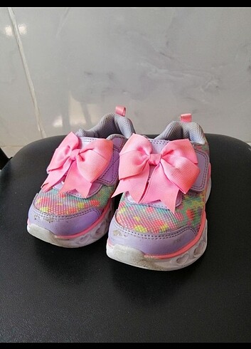 25 Beden Skechers ayakkabı