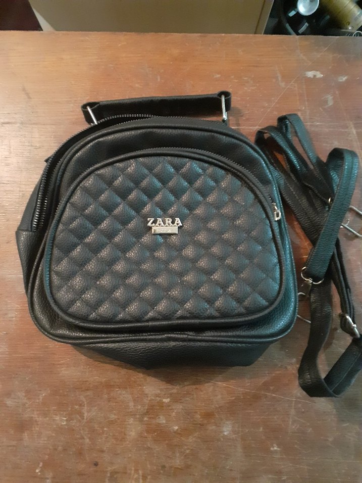 Siyah Deri Kadın Sırt Çantası - Zara - Görsel 2