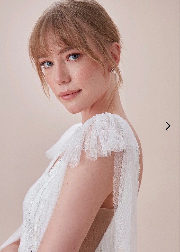 Oleg cassini gelinlik - Görsel 4