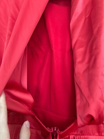 40 Beden kırmızı Renk Abiye / Elbise